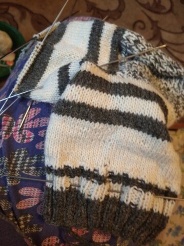 Жительница Ржева предложила женщинам поддержать российских солдат теплыми вещами Жительница Ржева предложила женщинам поддержать российских солдат теплыми вещами