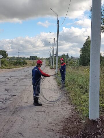Жители деревни Самша поблагодарили весьегонских энергетиков Тверьэнерго за качественную работу по ремонту уличного освещения