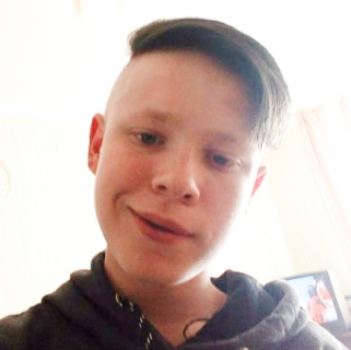 В Твери уже сутки ищут 14-летнего подростка 