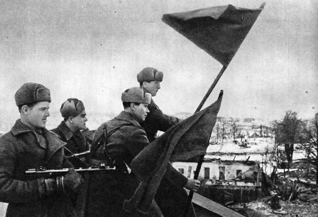 На одном из зданий Ржева появился патриотический стрит-арт