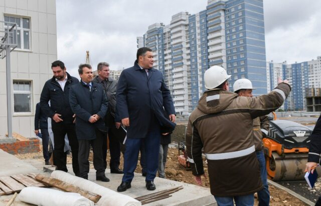 В микрорайоне «Южный» в Твери строится новый детский сад и дорога В микрорайоне «Южный» в Твери строится новый детский сад и дорога