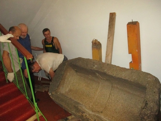 Музею в Тверской области подарили «ванну» с таинственной историей