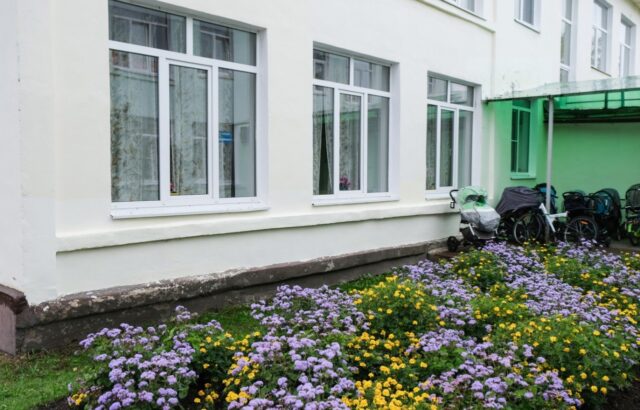 В городе Нелидово в детских садах №2 и №3 заменили окна В городе Нелидово в детских садах №2 и №3 заменили окна