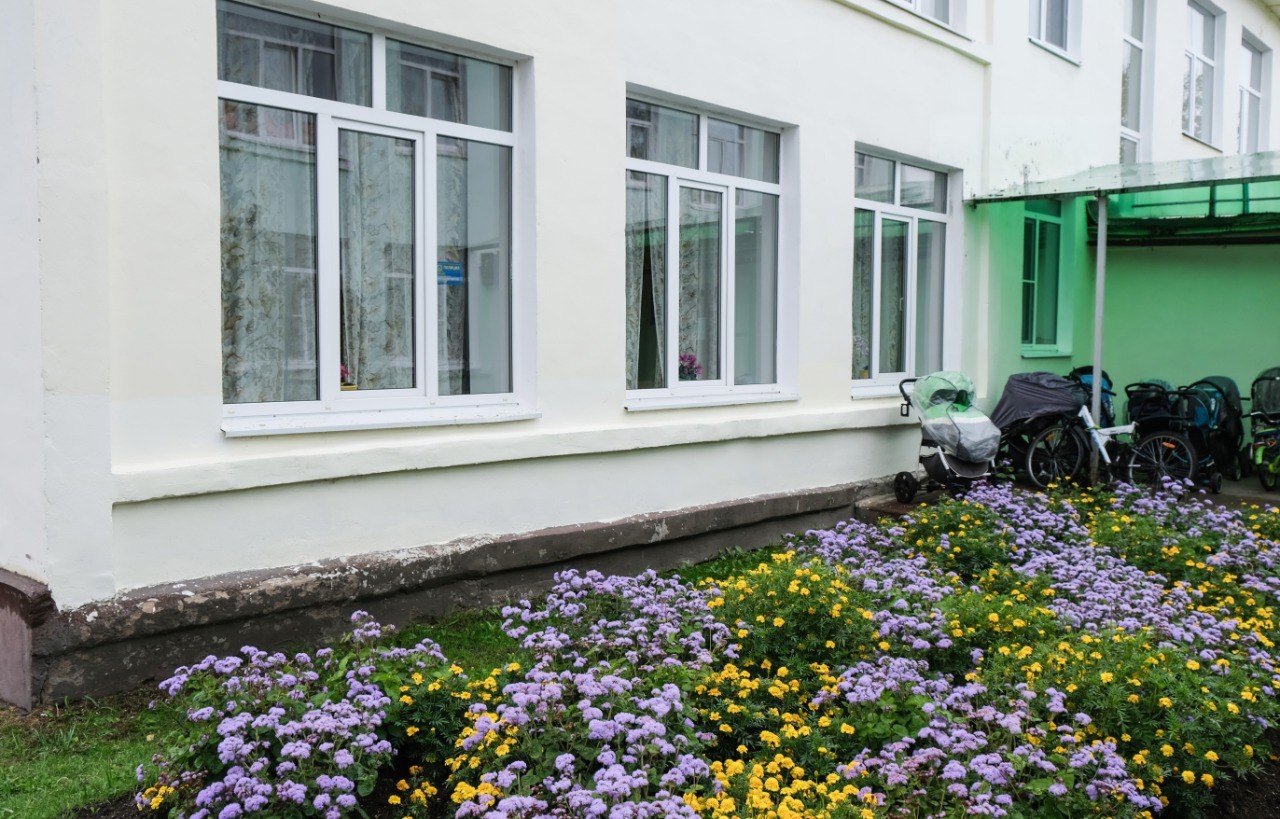 В городе Нелидово в детских садах №2 и №3 заменили окна