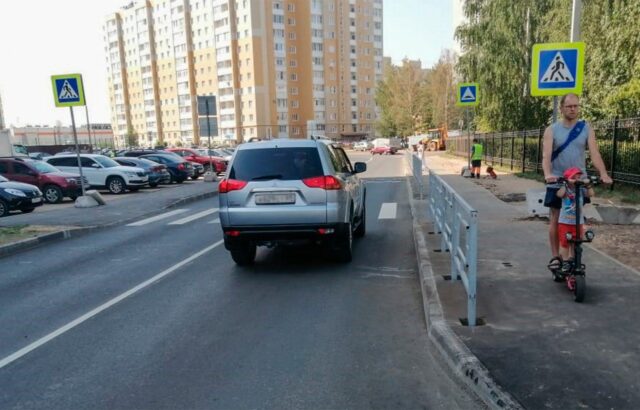 На бульваре Гусева в Твери отремонтировали дорогу и тротуар рядом со школой №49
