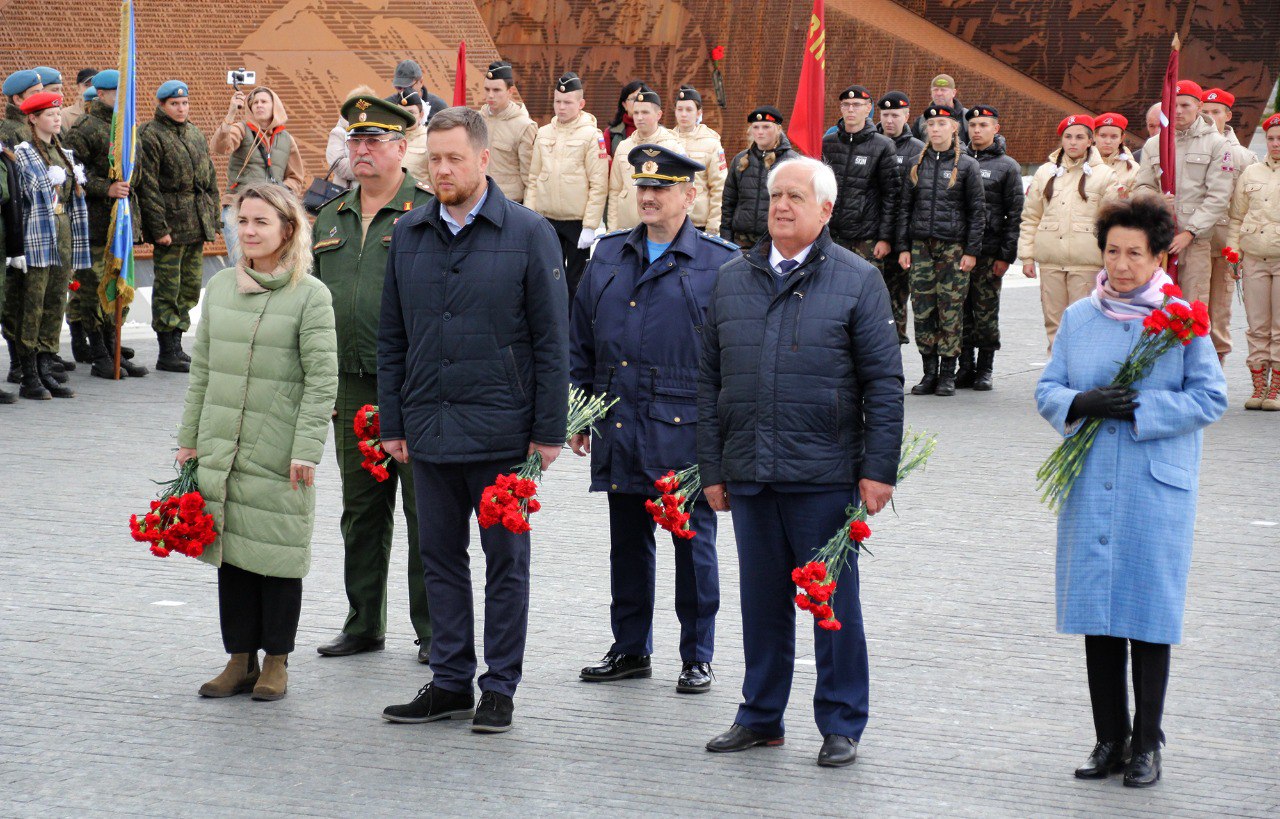 У Ржевского мемориала Советскому солдату дан старт Слета часовых Постов Памяти Тверской области