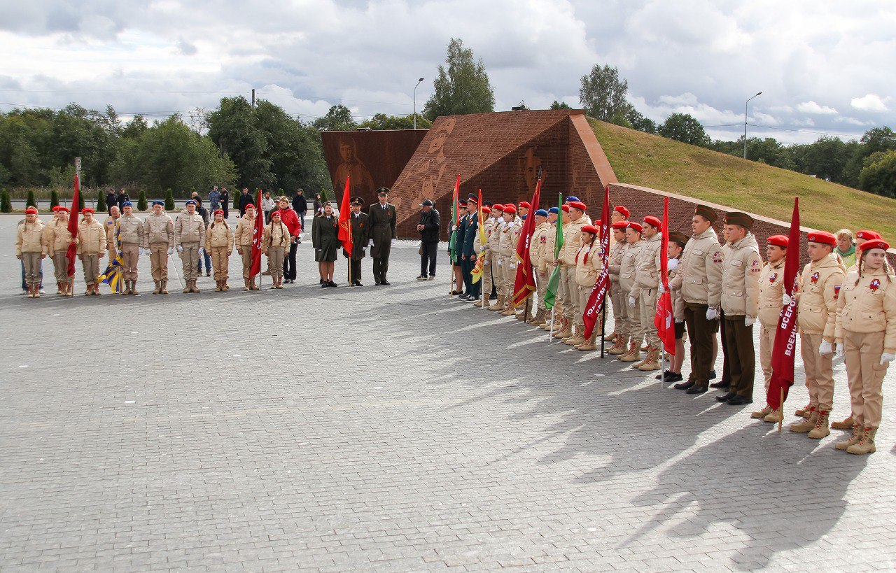 У Ржевского мемориала Советскому солдату дан старт Слета часовых Постов Памяти Тверской области
