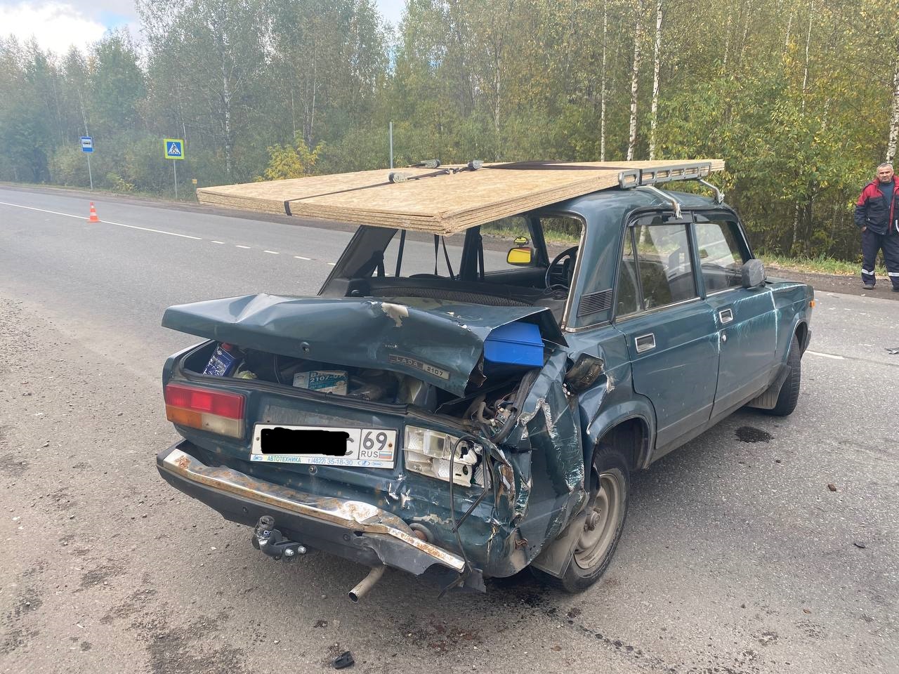 В аварии в Тверской области женщина-водитель получила ушиб грудной клетки