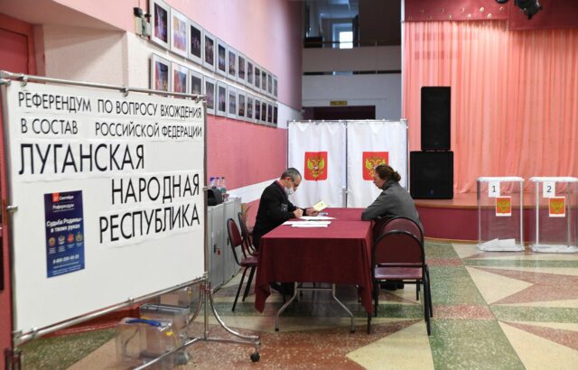 В Тверской области продолжается голосование граждан на референдумах
