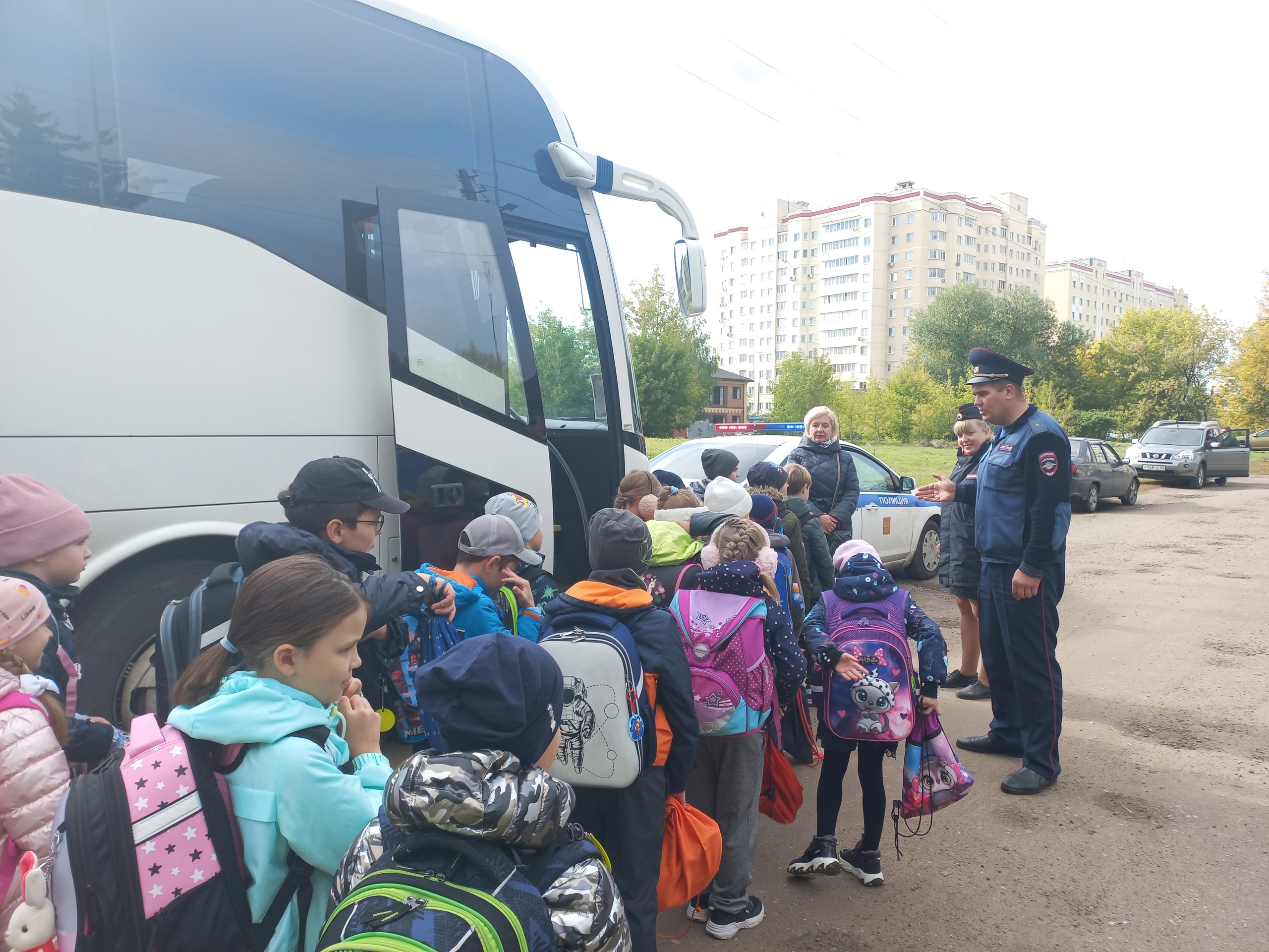 В Твери прошло мероприятие «Безопасность в автобусе»
