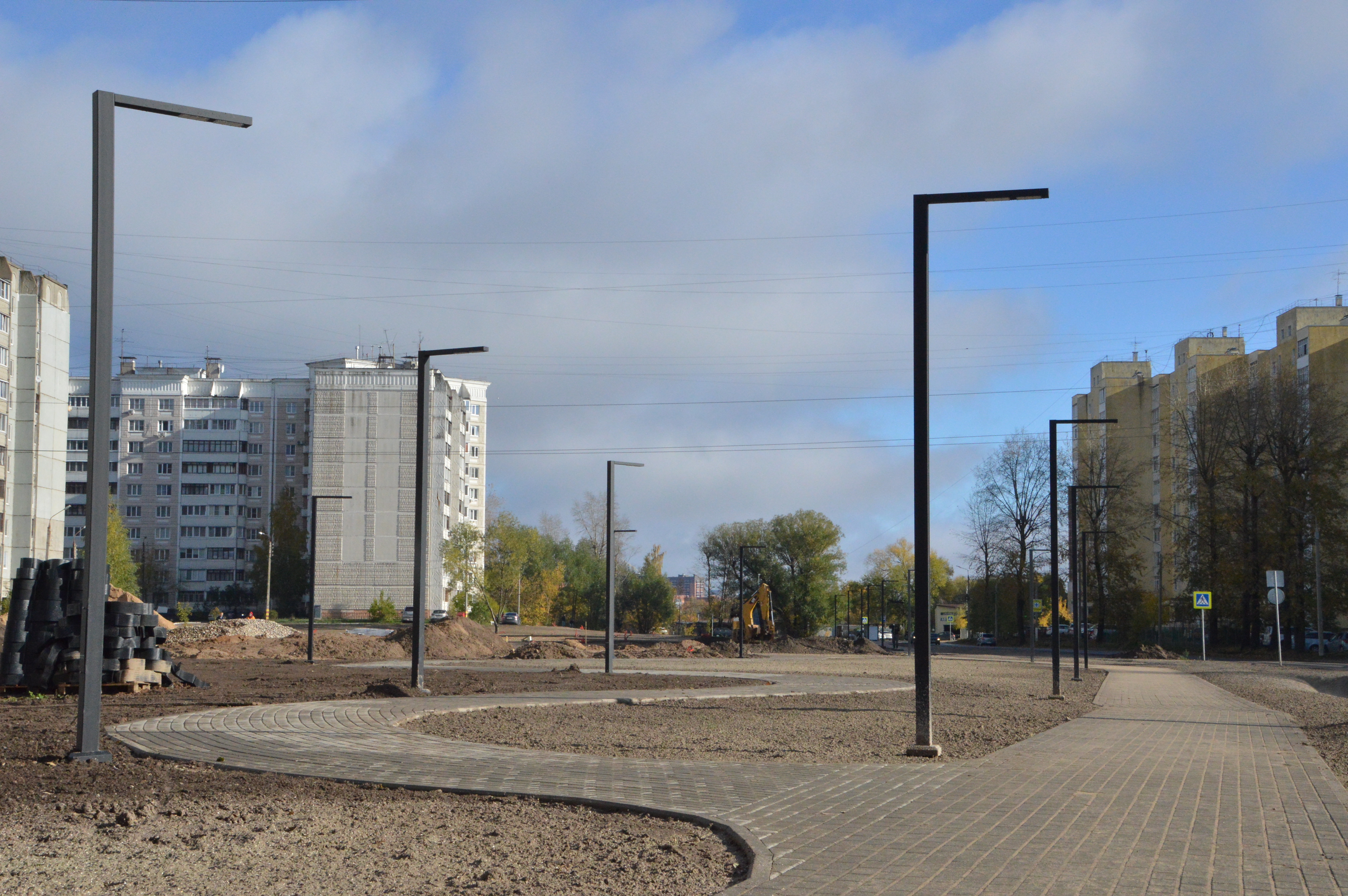 На Хромова в Твери завершается первый этап работ по благоустройству парка