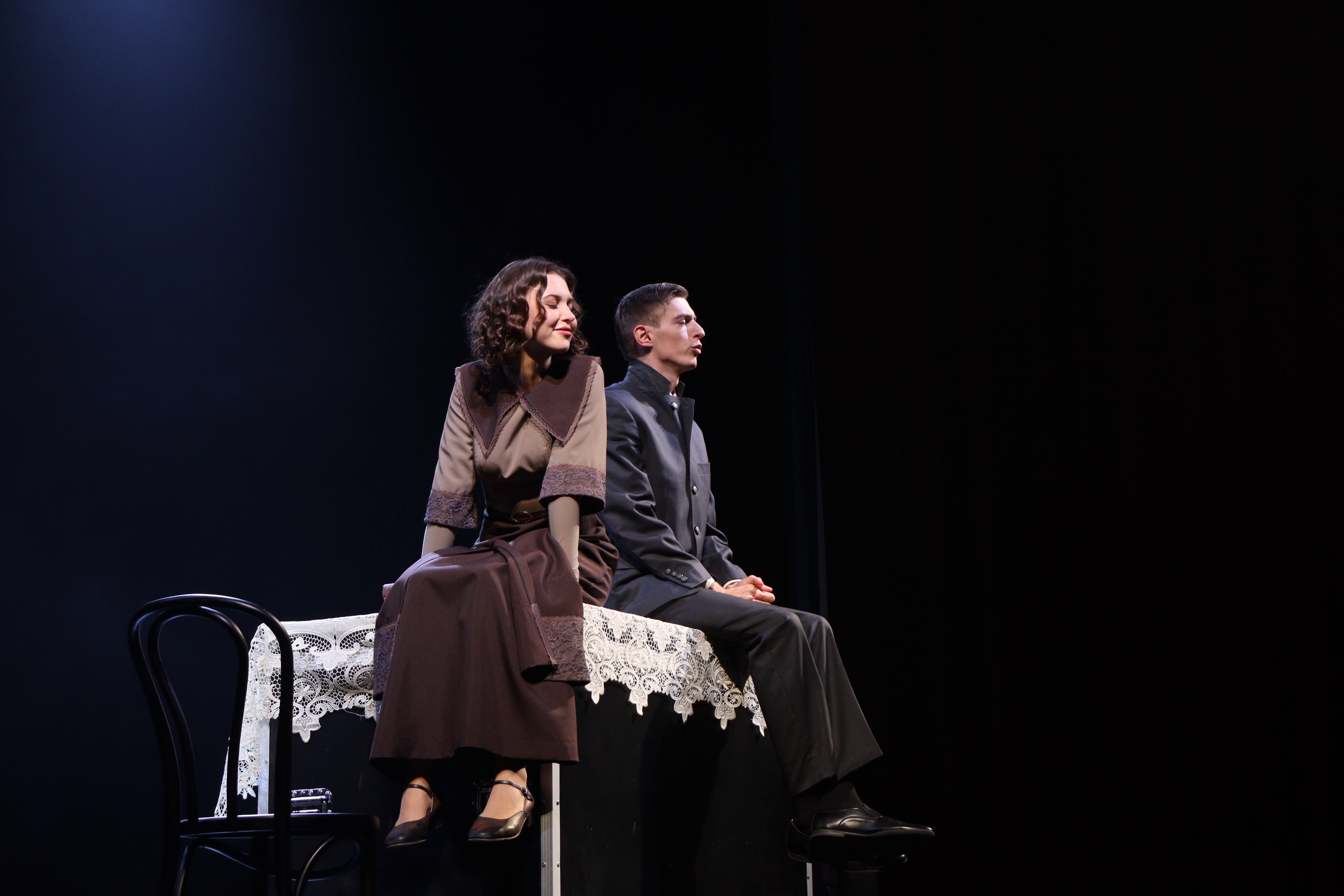 Разве я могу без театра жить: В Твери прогремела премьера спектакля “Таланты и поклонники”