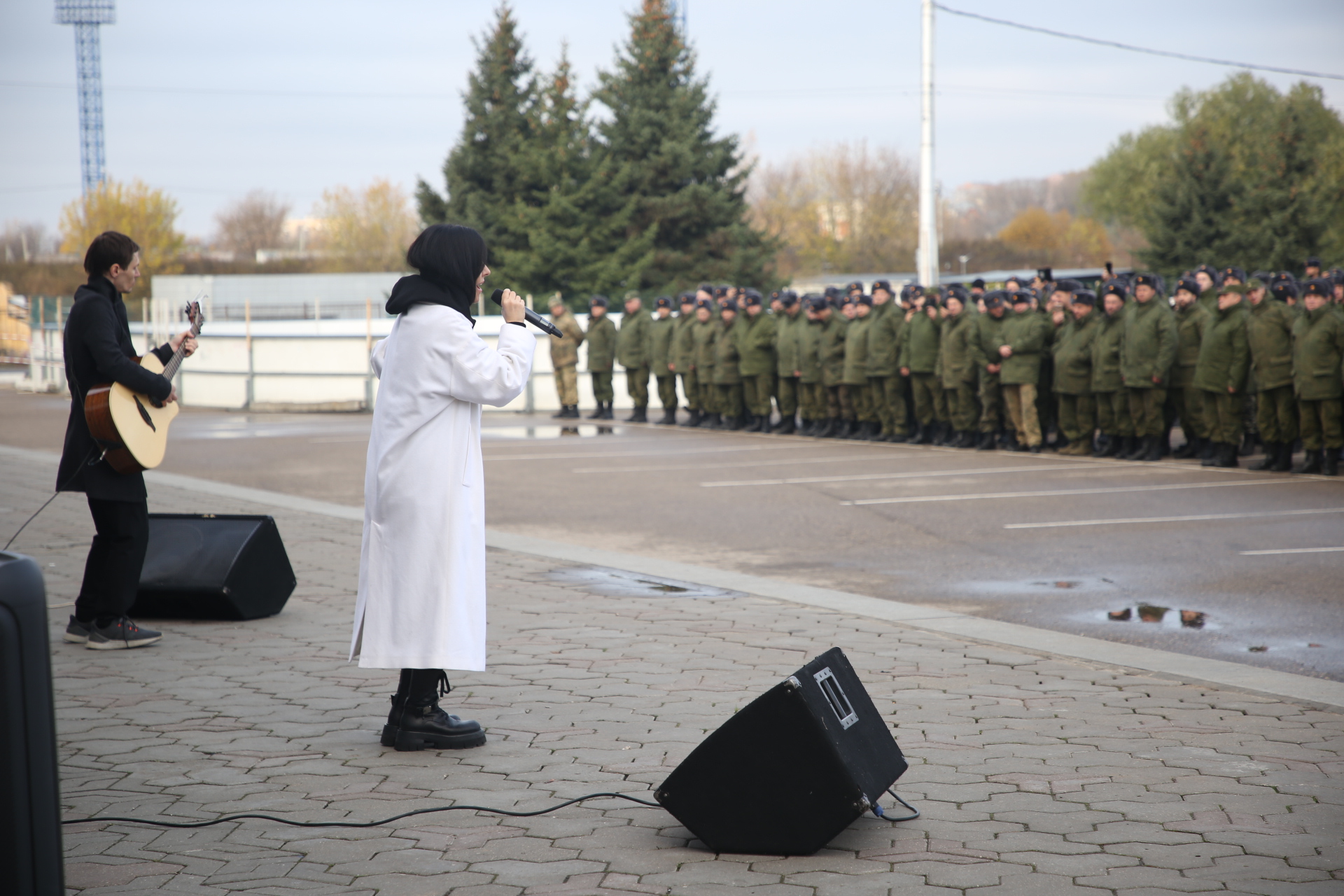 В Твери с мобилизованными пообщались волонтеры, представители общества «Знания» и «Боевого Братства» В Твери с мобилизованными пообщались волонтеры, представители общества «Знания» и «Боевого Братства»