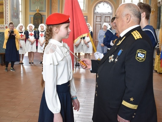 Именной музей и сестринская дружина: тверская школа нашла творческий подход к патриотическому воспитанию