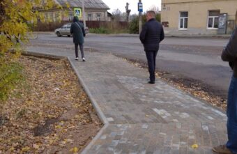 В городе Бологое завершено благоустройство тротуаров В городе Бологое завершено благоустройство тротуаров