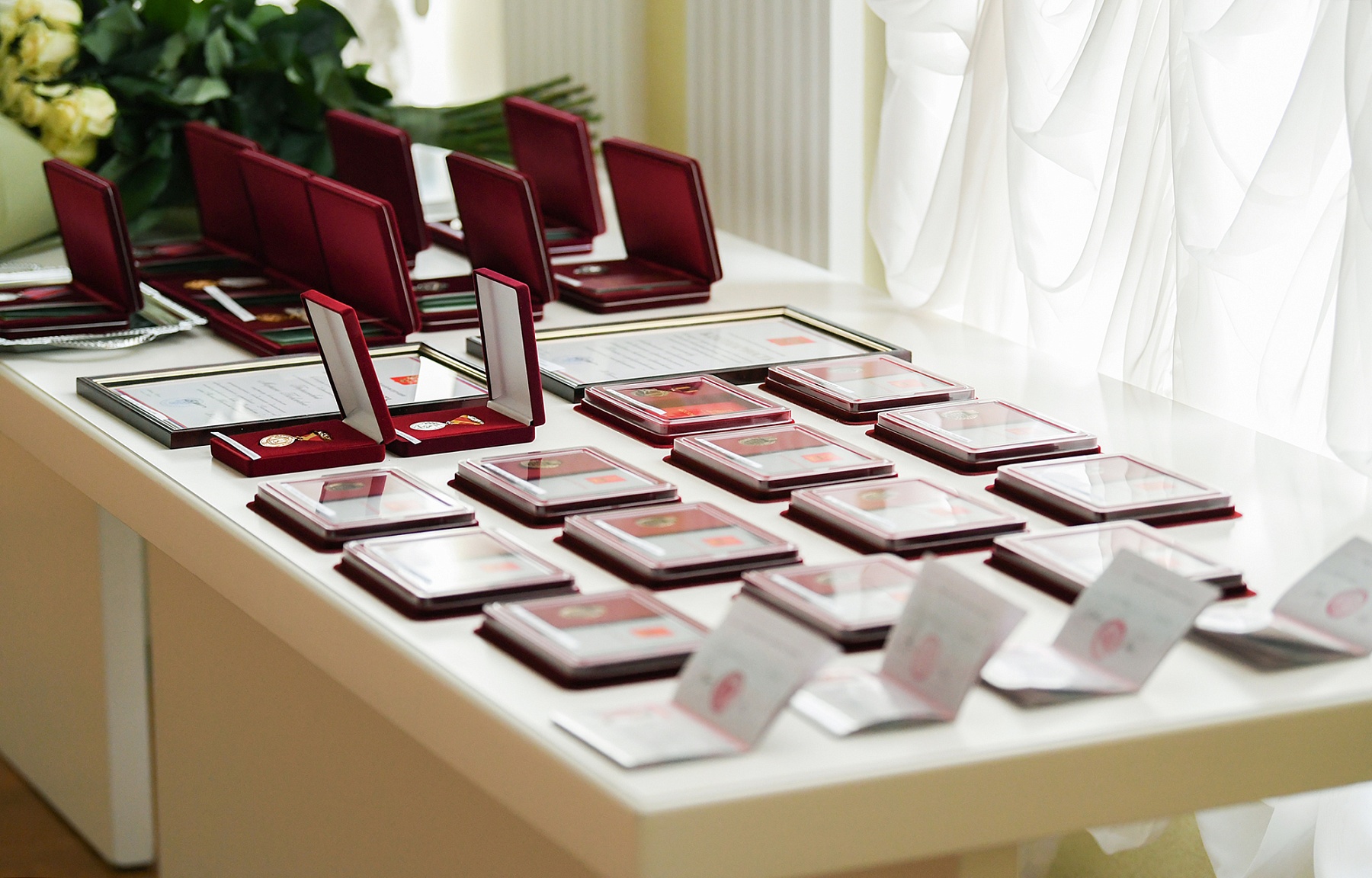 Игорь Руденя вручил государственные и региональные награды жителям Тверской области