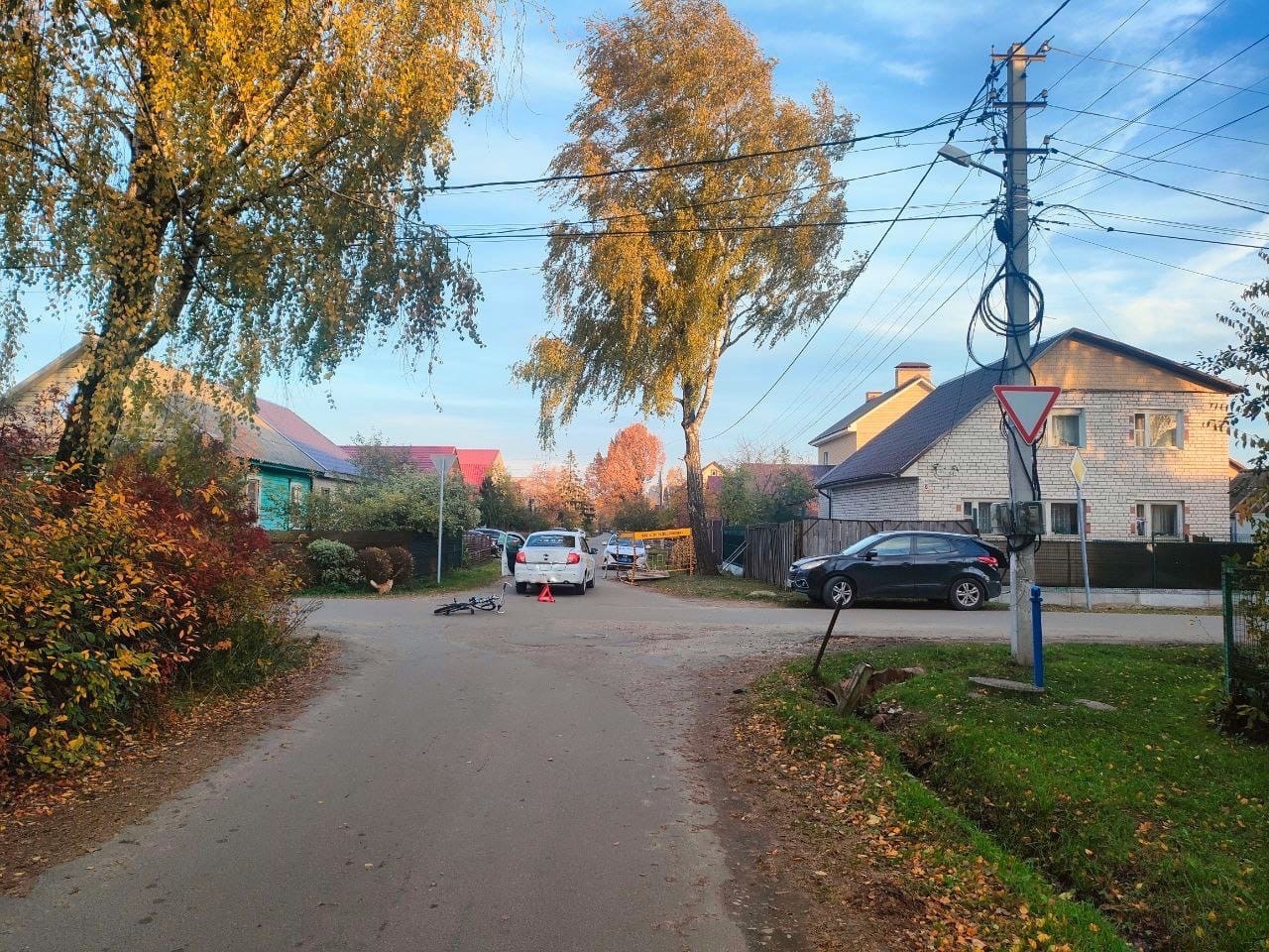 В Твери сбили 10-летнюю девочку на велосипеде