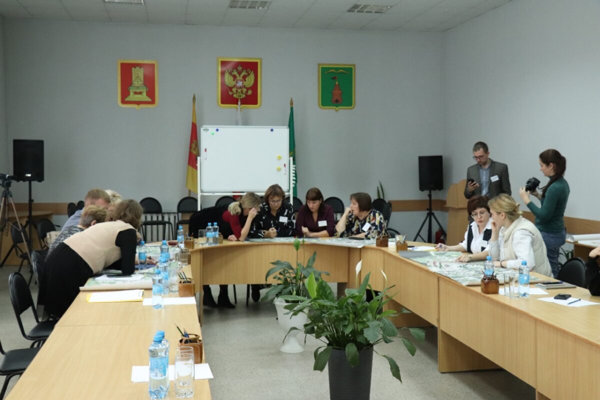 Администрация Торопецкого района обсудила стратегию развития города