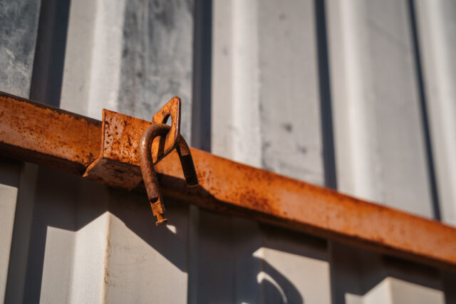 Житель Тверской области обокрал два дома в одной деревне В Твери полицейские задержали дачного вора