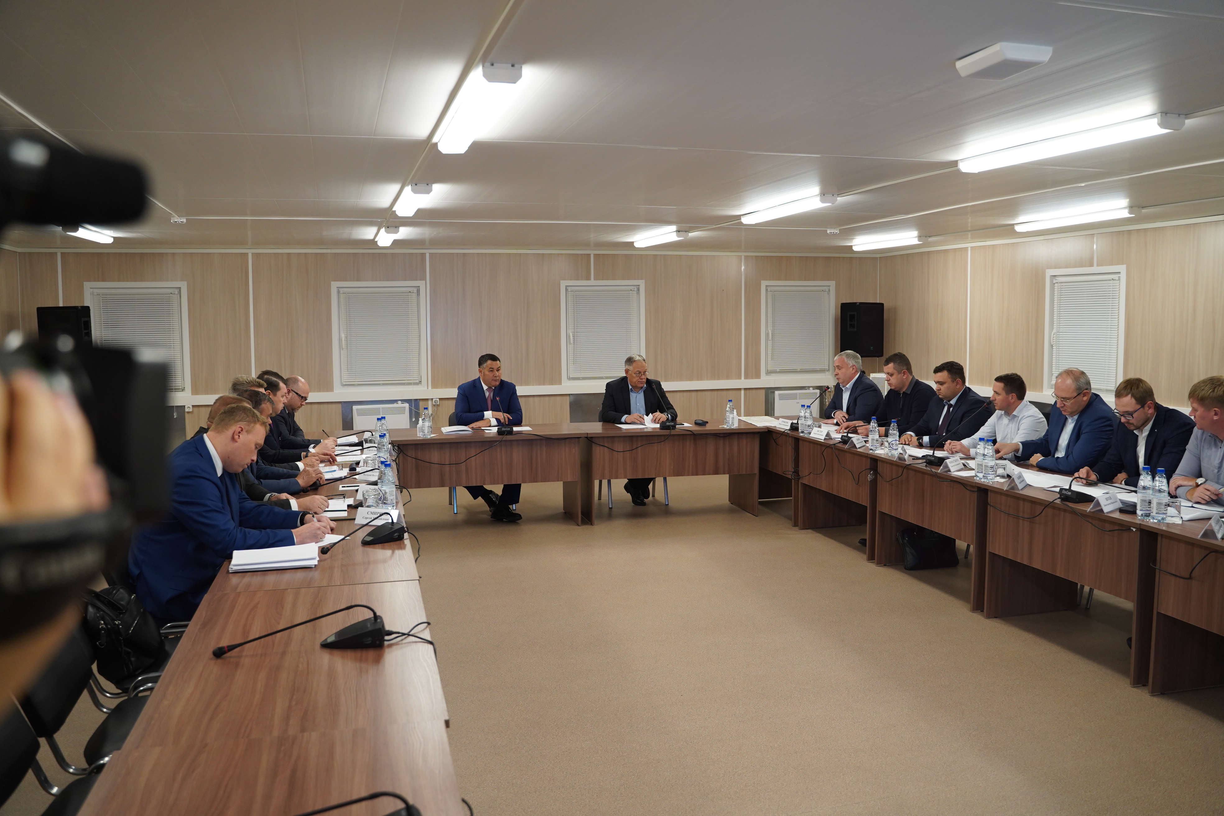 Игорь Руденя и Вячеслав Петушенко провели совещание на площадке строительства Северного обхода Твери