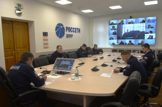 Специалисты Тверьэнерго совершенствуют профессиональные навыки в преддверии осенне-зимнего периода