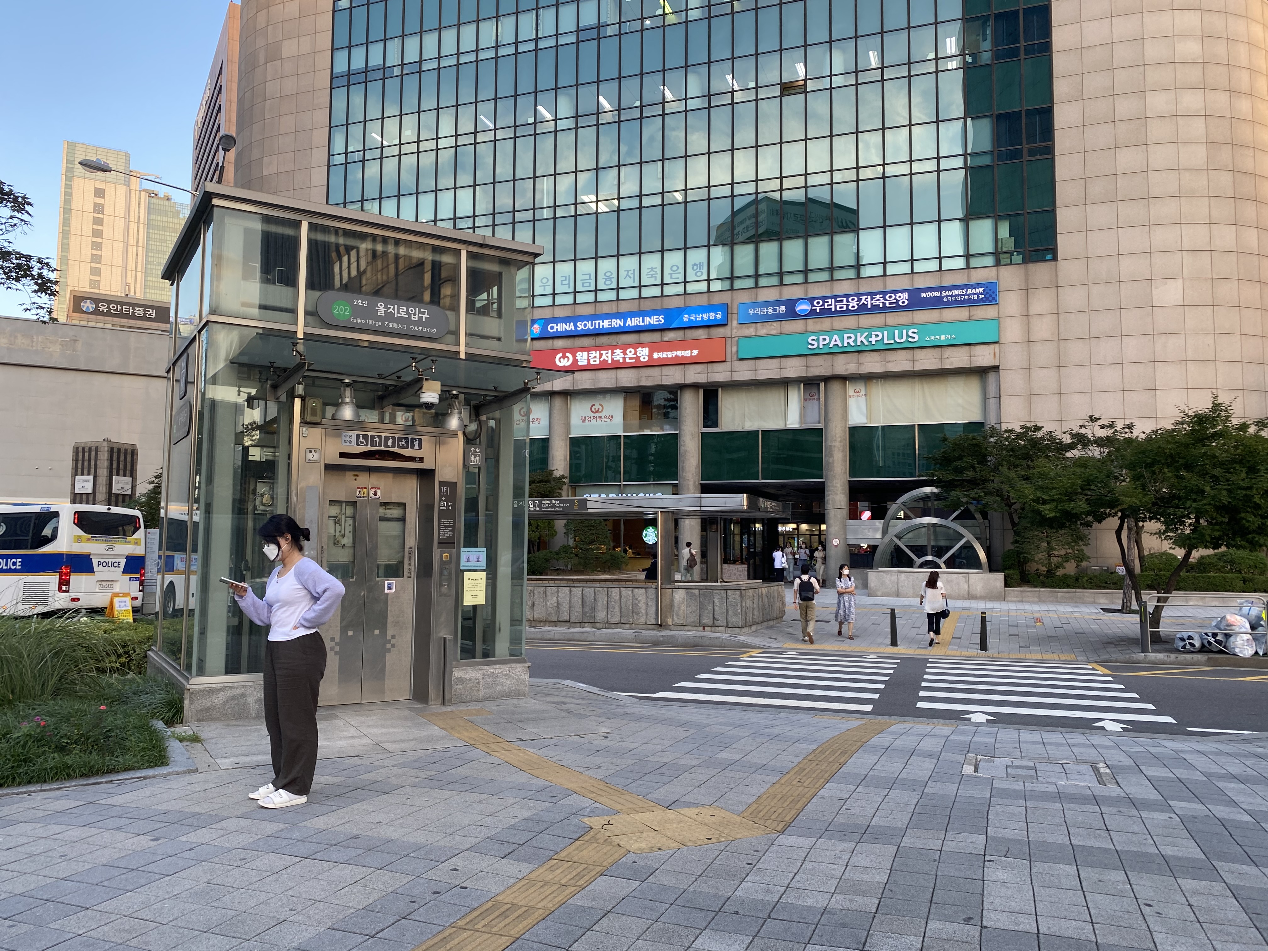 Рай вокруг многоэтажки: какие принципы благоустройства стоило бы подсмотреть в Южной Корее