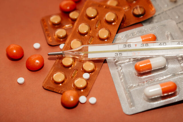 В России появился новый штамм коронавируса Ученые установили, что повышенная температура помогает быстрее избавиться от инфекции