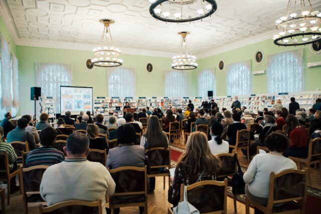 На фестивале "Тверской перелет" авторы презентуют свои книги