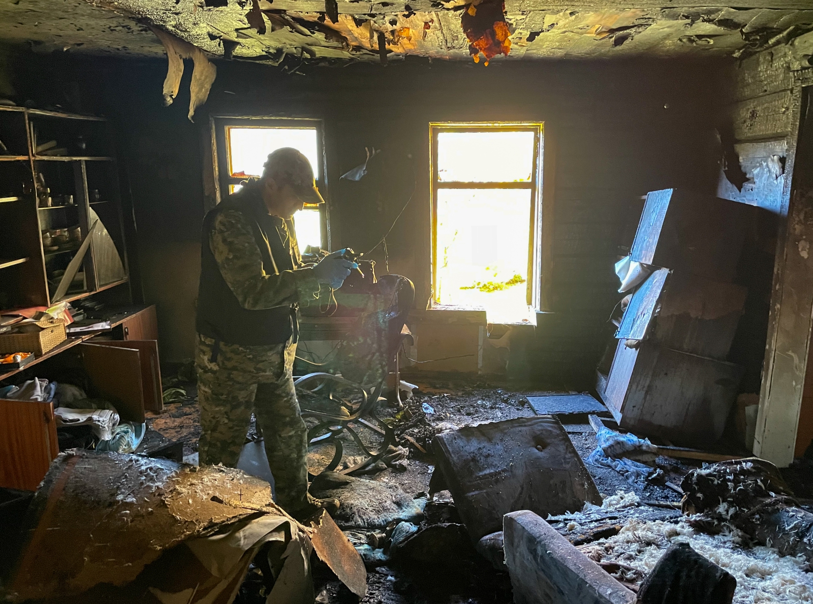 В Тверской области во время тушения пожара было обнаружено тело женщины