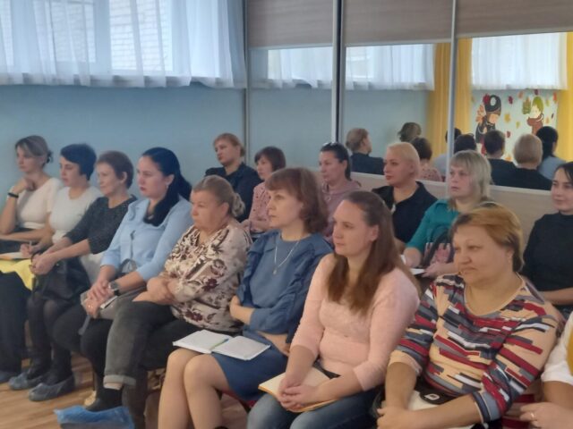 Семинар-практикум для воспиталей прошел в Лихославле