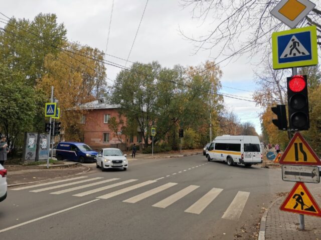 В Московском районе Твери заработал новый светофор
