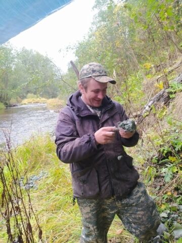 Сотрудники андреапольского музея отправились на девонские обнажения и нашли фрагменты костей