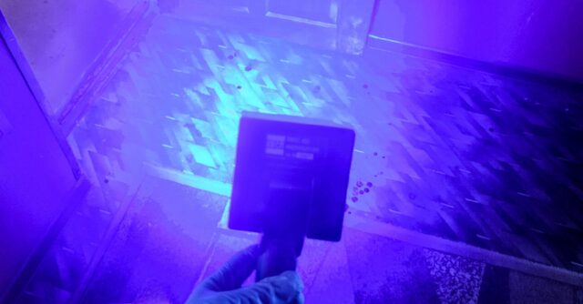 В Твери мужчина пытался зарезать соседа