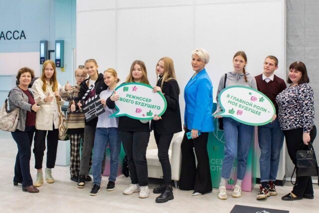 Школьники Лихославльского округа приехали на премьеру в Тверь