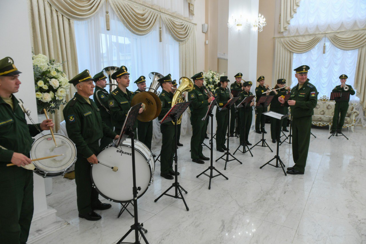 Пары с повесткой в тверских ЗАГСах регистрируют вне очереди