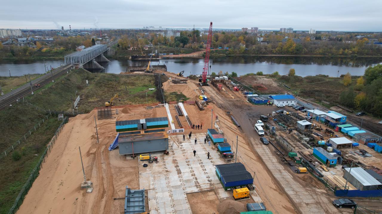 В Твери продолжается строительство Западного моста