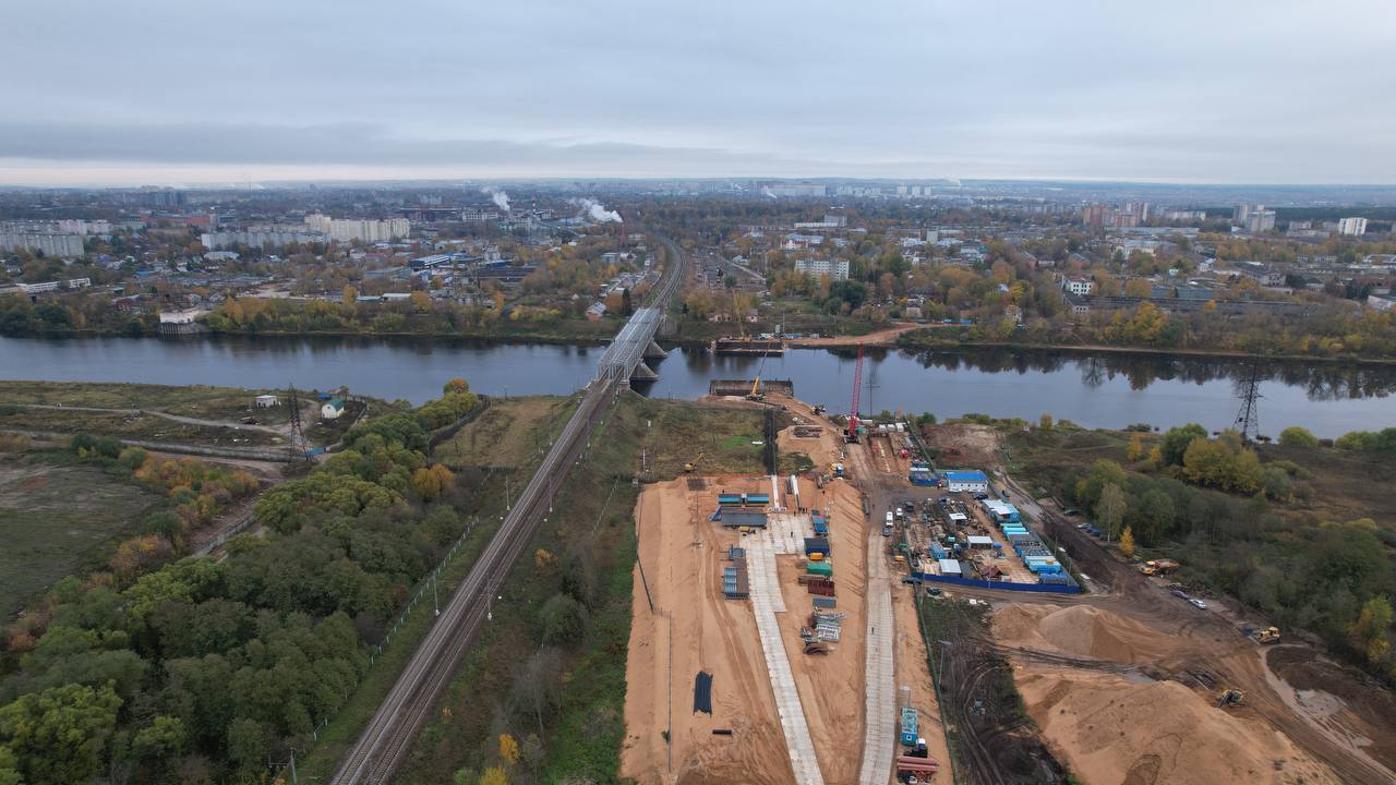 В Твери продолжается строительство Западного моста
