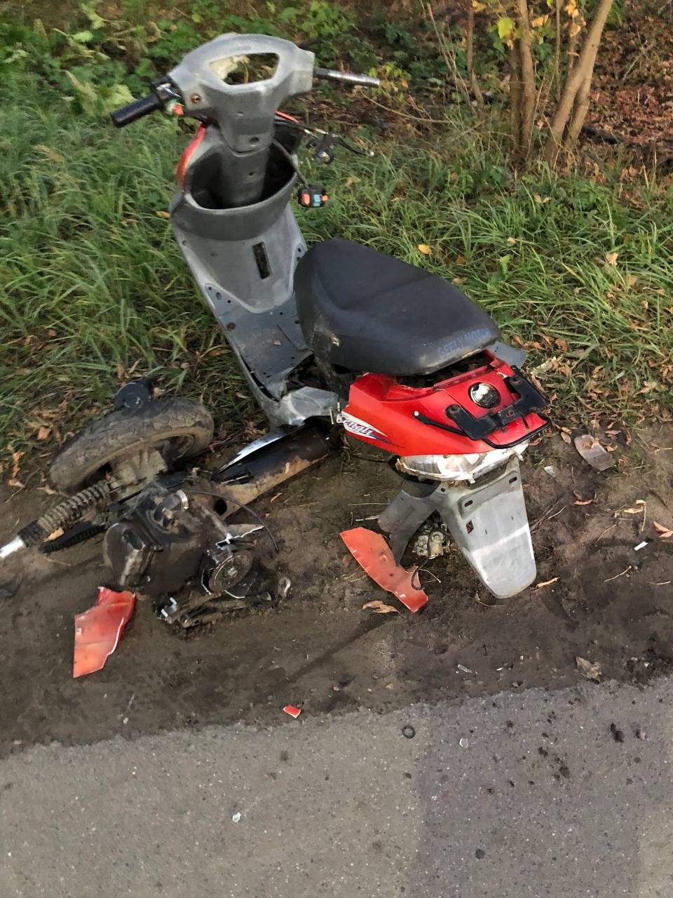 В Тверской области столкнулись мопед и мотоцикл