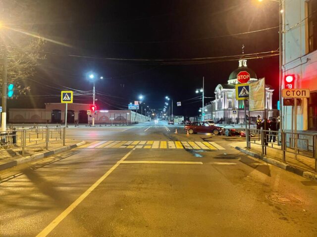 В Твери в аварии травмы получил мотоциклист В Твери в аварии травмы получил мотоциклист