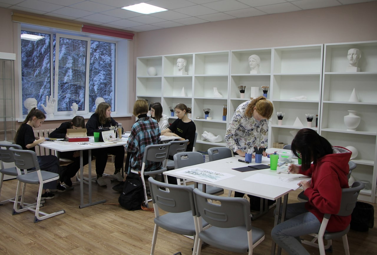 Для школьников Тверской области на осенних каникулах пройдут образовательные мероприятия