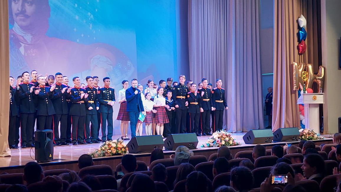 В Тверском суворовском училище проходит игра КВН среди довузовских образовательных учреждений Министерства обороны РФ
