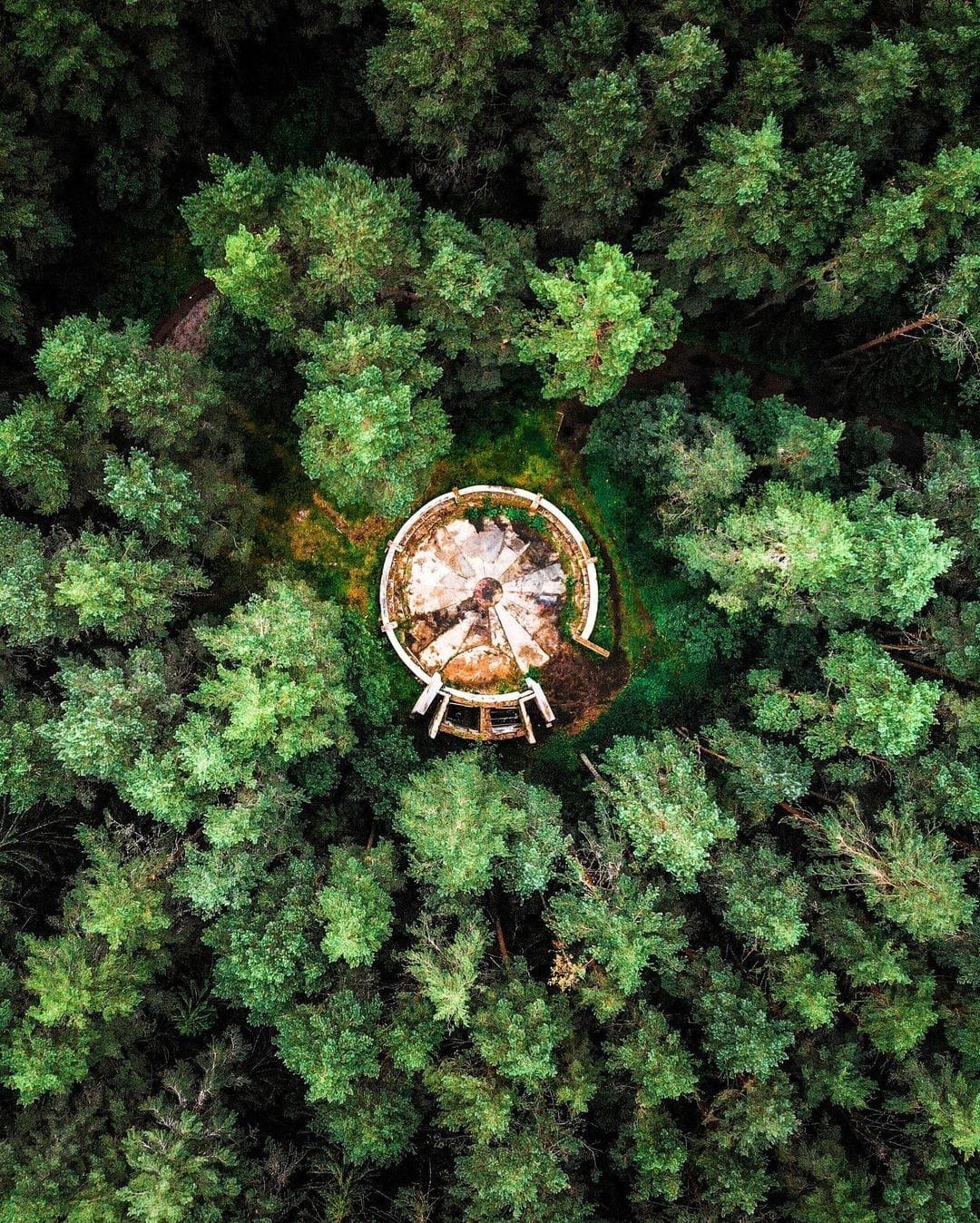 Блогер показала заброшенный санаторий в Тверской области