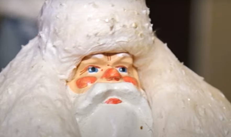 Мастерица из Нелидово коллекционирует старые игрушки и дарит им новую жизнь