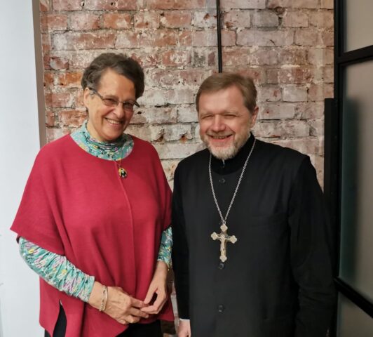 Новые книги на «Тверском переплете» представят волонтер хосписа и священник