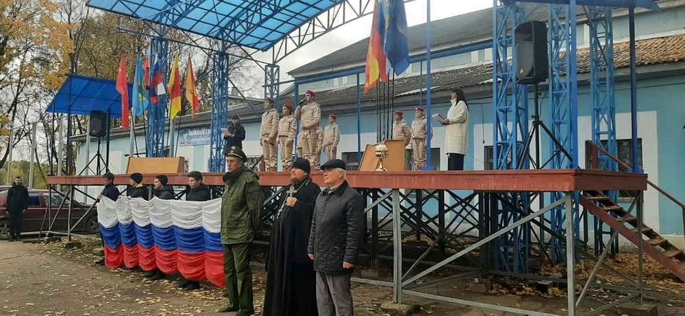 В Бологое проводили мобилизованных на сборный пункт