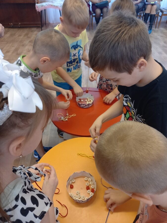 Современные подходы к воспитанию дошкольников обсудили в Лихославле