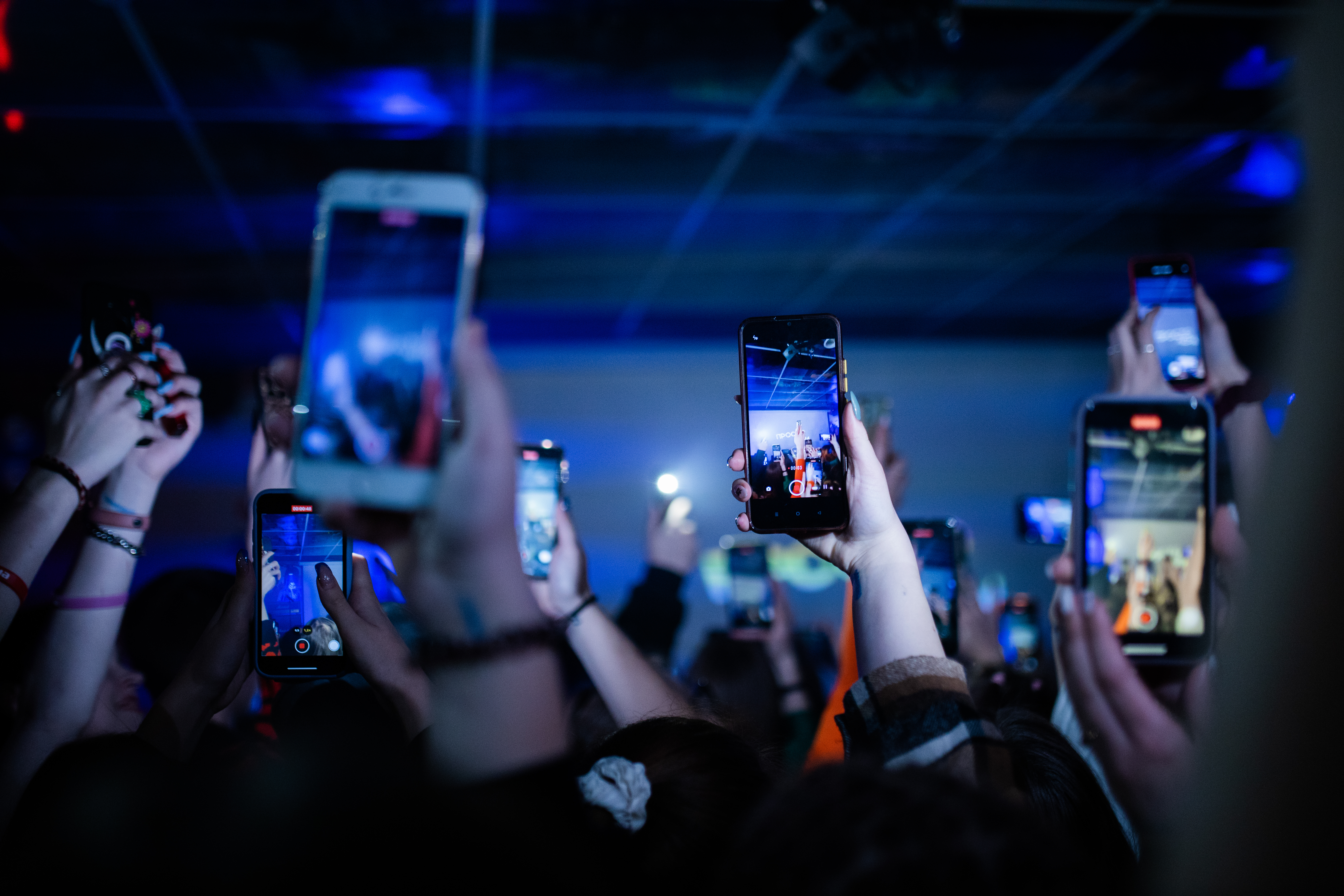 В тверском клубе Биг Бен отыграла концерт просто Лера