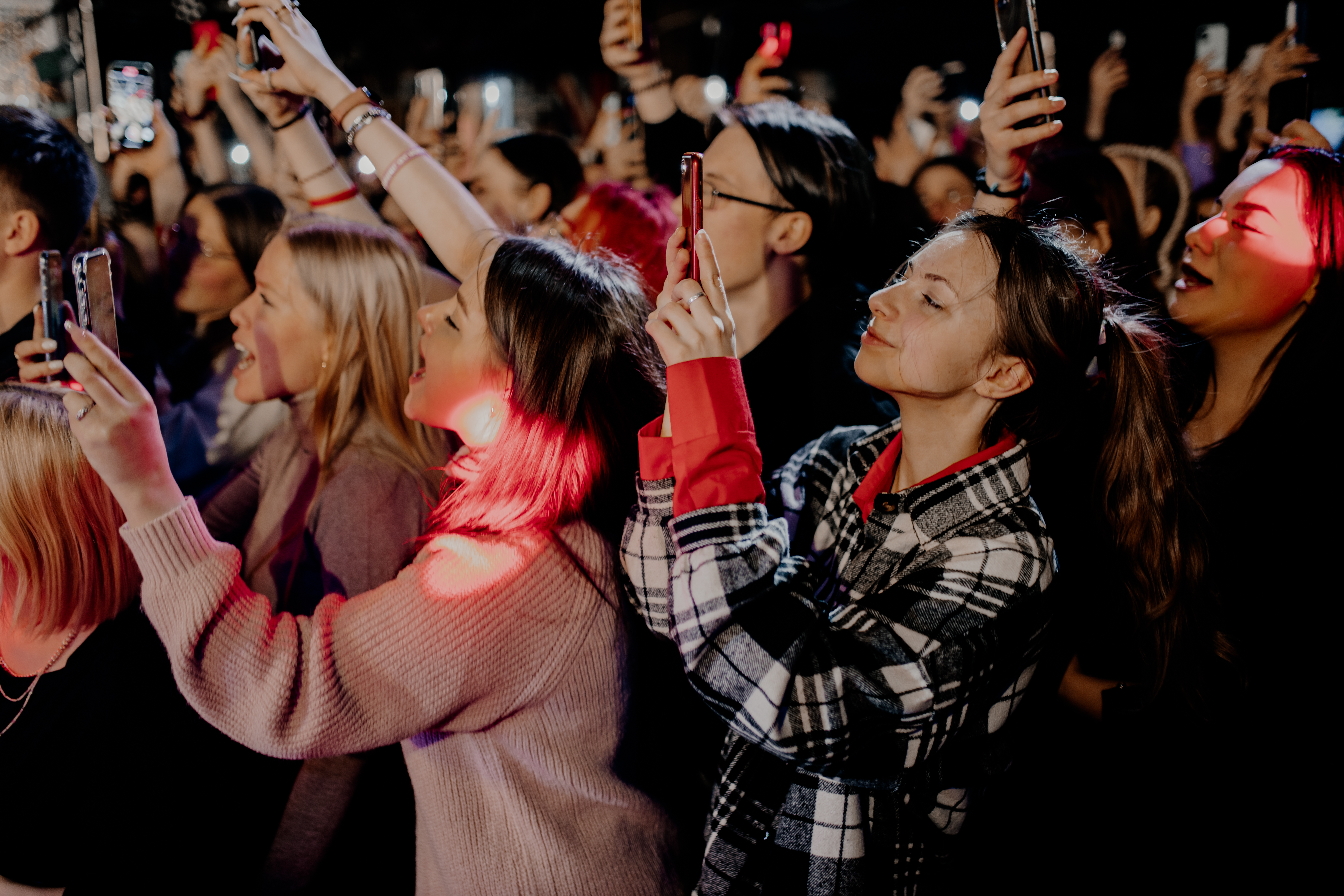 В тверском клубе Биг Бен отыграла концерт просто Лера