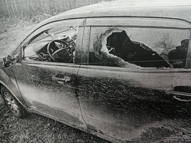 В Тверской области москвич обозлился на знакомого и повредил чужую машину