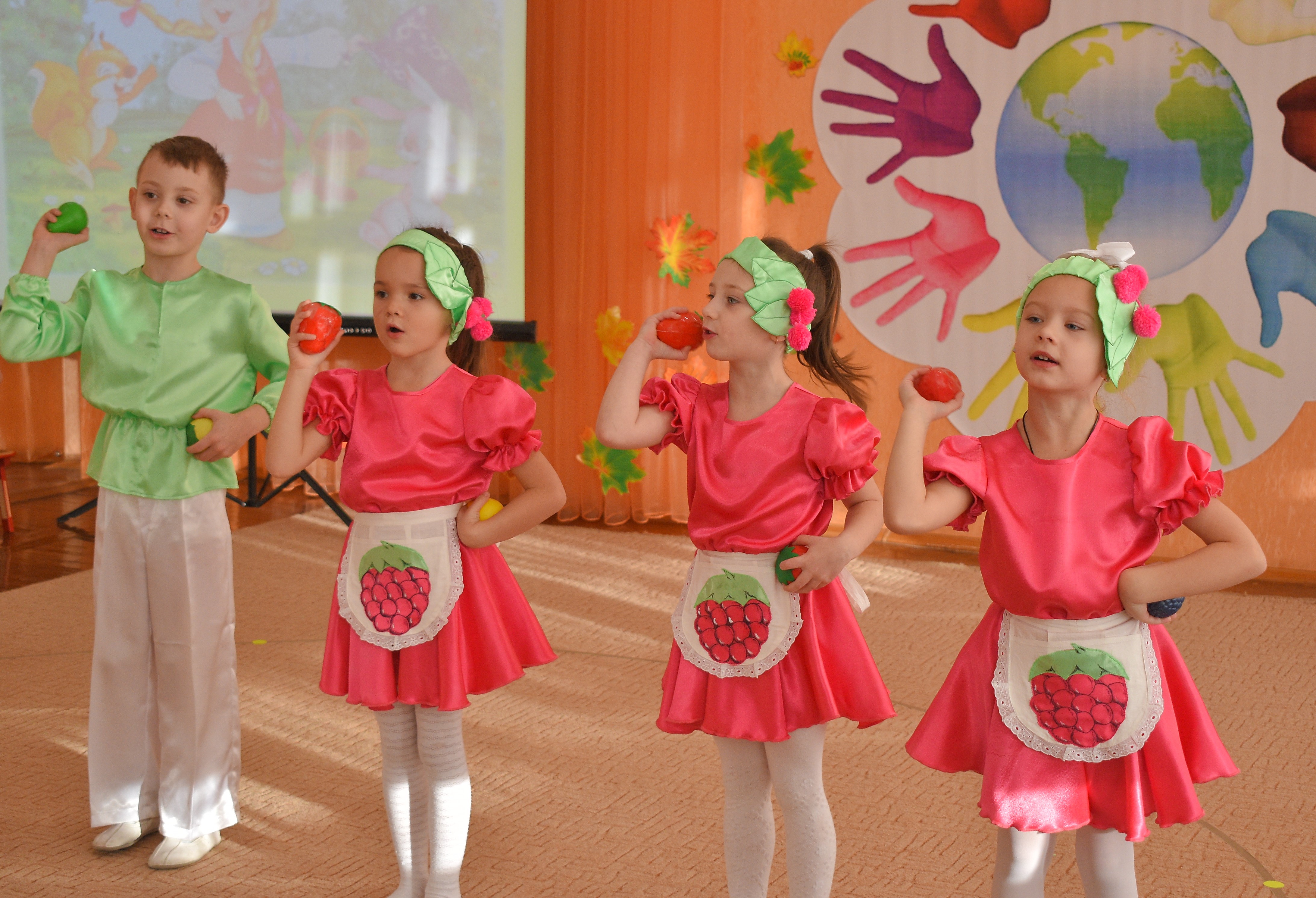 В тверском детском саду прошло мероприятие «Мы разные, но мы вместе»